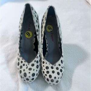 Pink and Pepper leopard print shoes